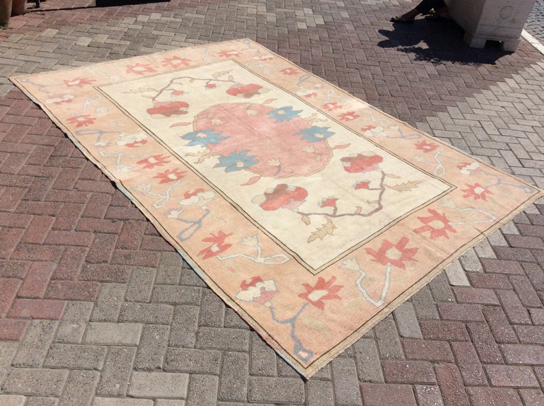 Turkish Hand Knotted Area Rug 284cm x 203cm 1940s