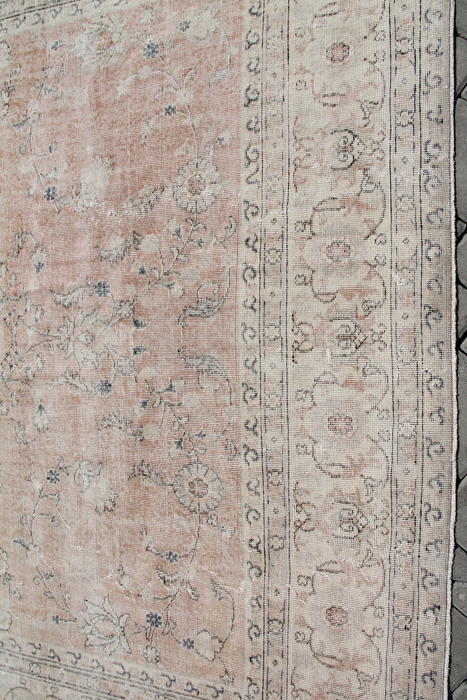 Turkish Hand-Knotted Rug Amelia 246cm x 350cm Vintage