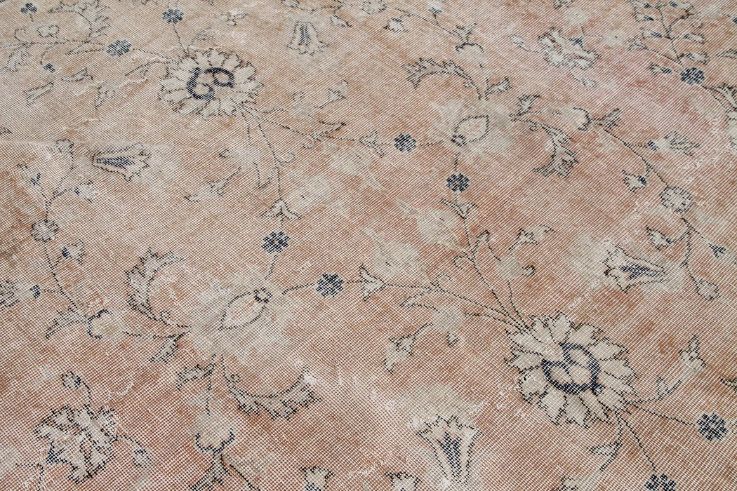 Turkish Hand-Knotted Rug Amelia 246cm x 350cm Vintage