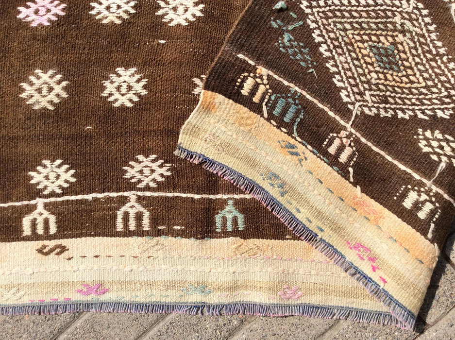Turkish Kilim Area Rug 190cm x 234cm Vintage Wool Design