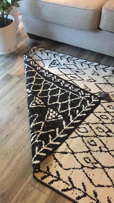 Turkish Kilim Rug 122cm x 183cm Reversible Design