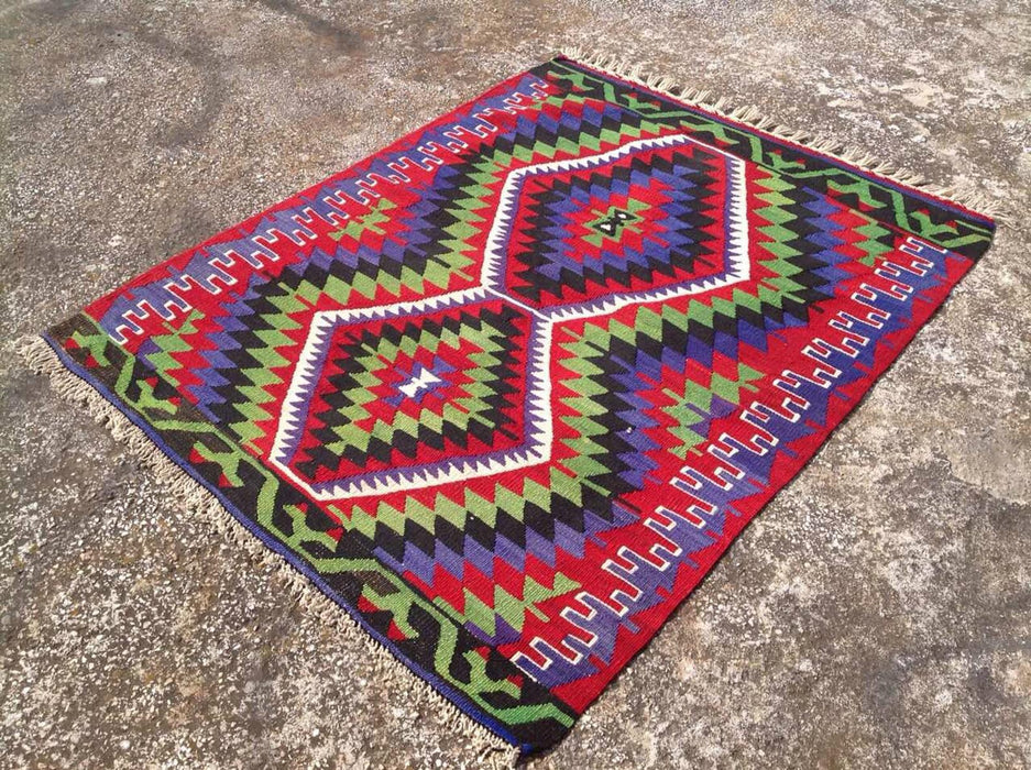 Turkish Kilim Rug 122cm x 96cm Handwoven Vintage Piece