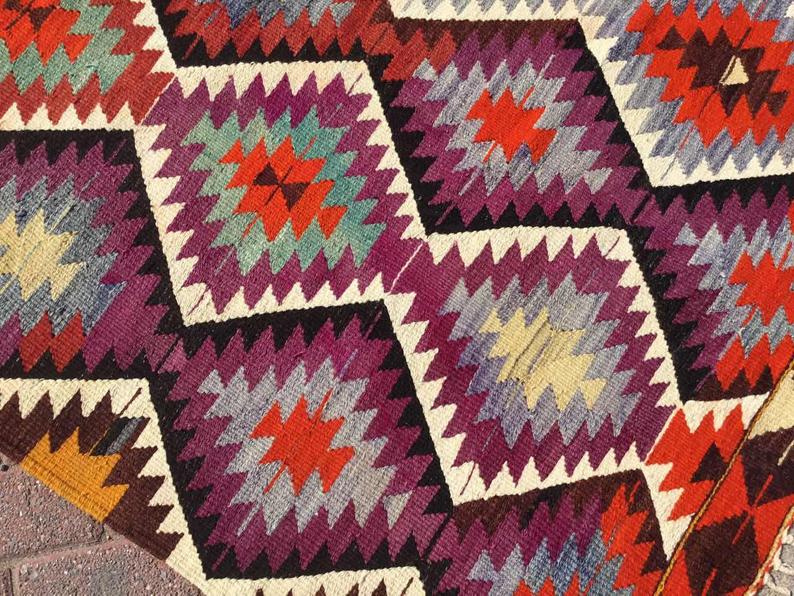 Turkkilainen Kilim Vintage -matto 250cm x 131cm Käsinkudottu Ainutlaatuinen