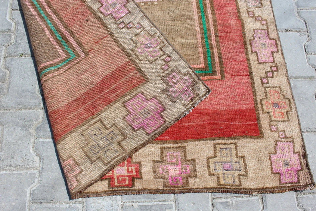Turkish Runner Rug 330Cm X 137Cm Unique Design