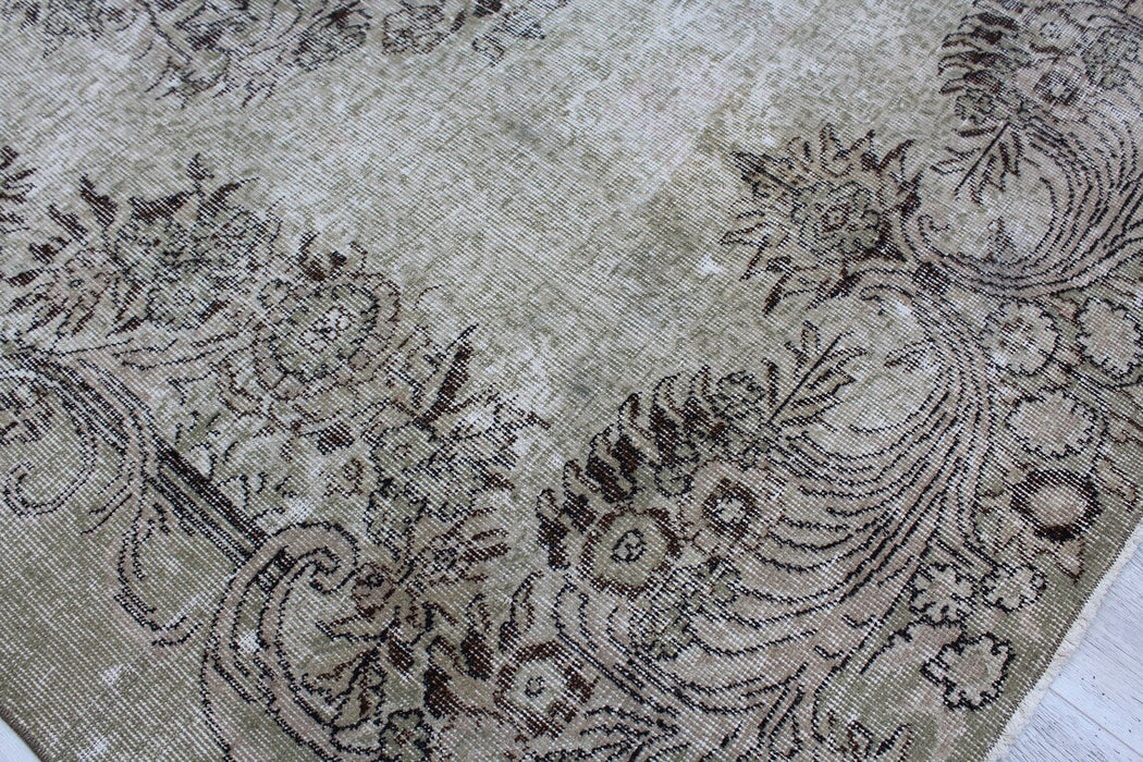 Turkish Vintage Hand-Knotted Rug 172cm x 267cm