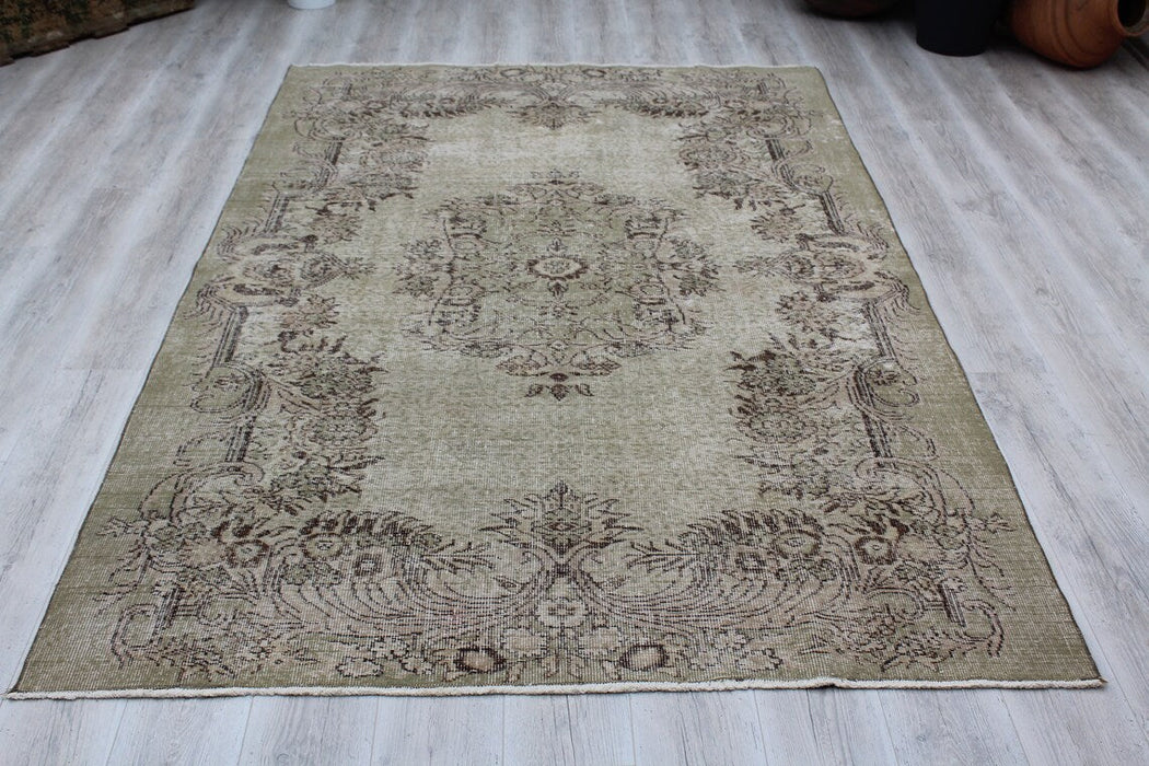 Turkish Vintage Hand-Knotted Rug 172cm x 267cm