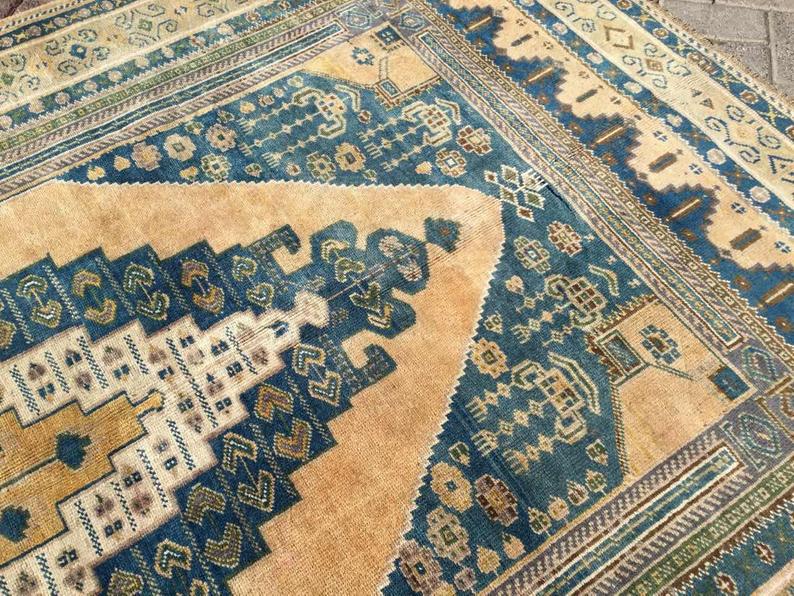 Turkish Vintage Handknotted Rug 280cm x 171cm