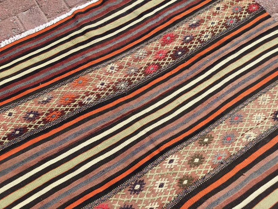 Turkish Vintage Kilim -matto 147x240 cm Ainutlaatuinen Tribal Design