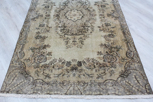 Turkish Vintage -matto 115cm x 201cm Käsintehty villadesign