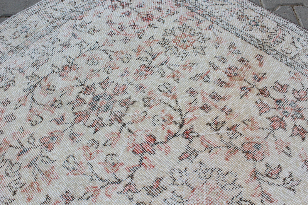 Turkish Vintage Rug 124cm x 203cm Hand-Knotted Wool