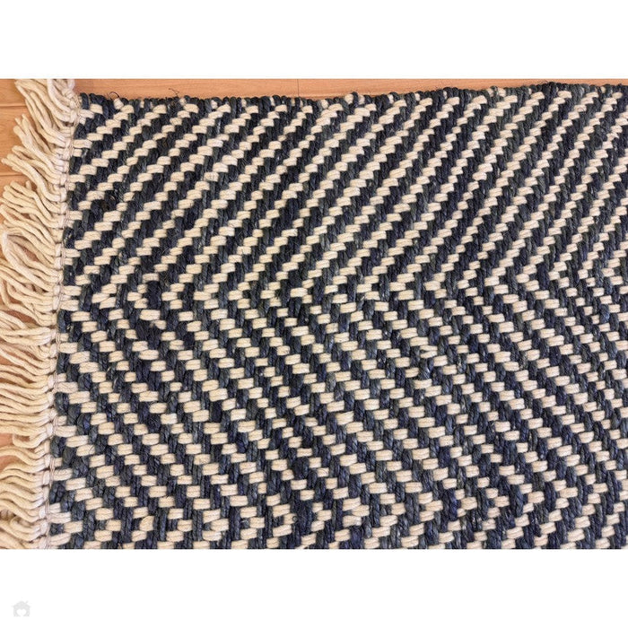 Vigo Modern Geometric Zig Zag Hand-Woven Jute Mix Soft-Touch Boho Flatweave Navy/Cream Rug