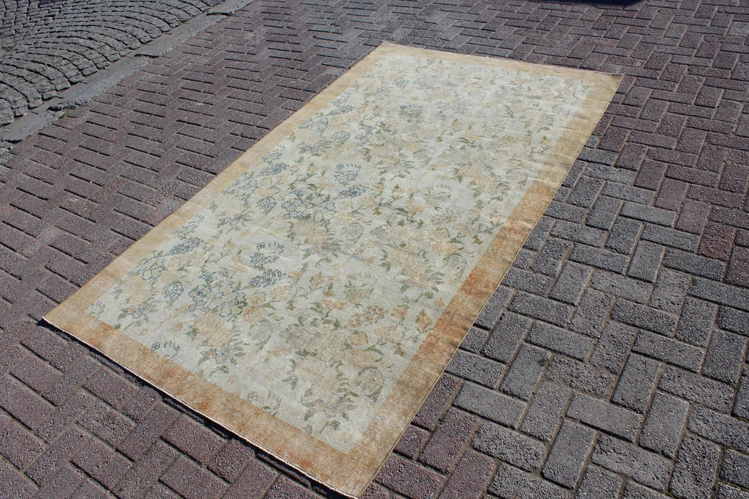 Vintage Anatolian Area Rug 144x245 cm Hand Knotted
