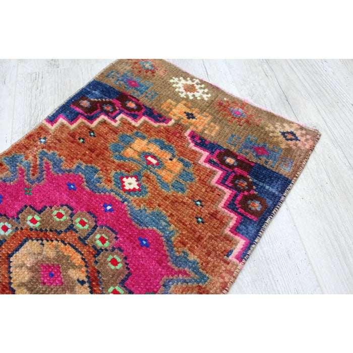 Vintage Anatolian Area -matto 84cm x 40cm käsinsolmittu