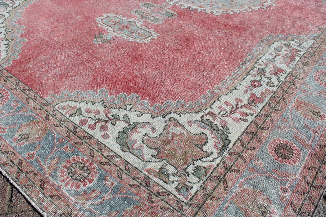 Vintage Anatolian Area Rug 87.5 x 129.5 Inches 222 x 329 cm