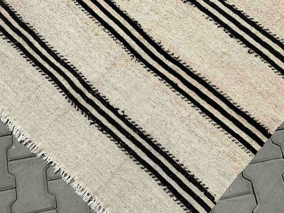 Vintage Anatolian Kilim Rug 222cm x 124cm Μοναδικός σχεδιασμός