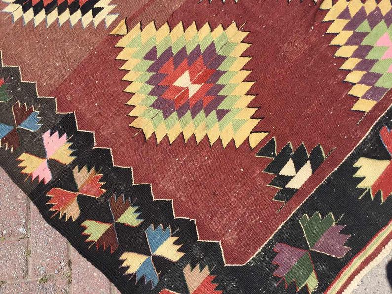 Tappeto Kilim vintage nero, 265 cm x 182 cm, intrecciato a mano in Turchia