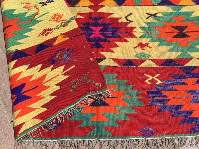Vintage Bohemian Kilim Rug 236 cm x 150 cm Handwoven Turkey
