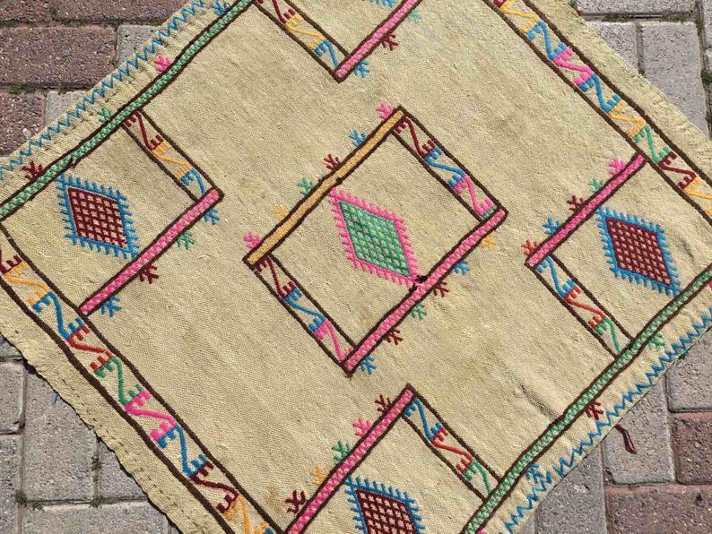 Vintage Cream Turkish Kilim -matto 95cm x 92cm