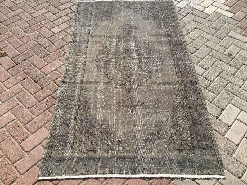 Vintage Grey Distressed Villa- ja puuvillamatto 212 cm x 119 cm