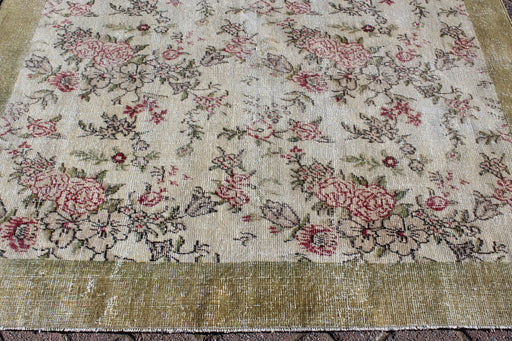 Vintage Hand Knotted Anatolian Area Rug 150 x 234 cm