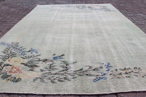 Vintage Hand Knotted Anatolian Area Rug 157 x 252 cm
