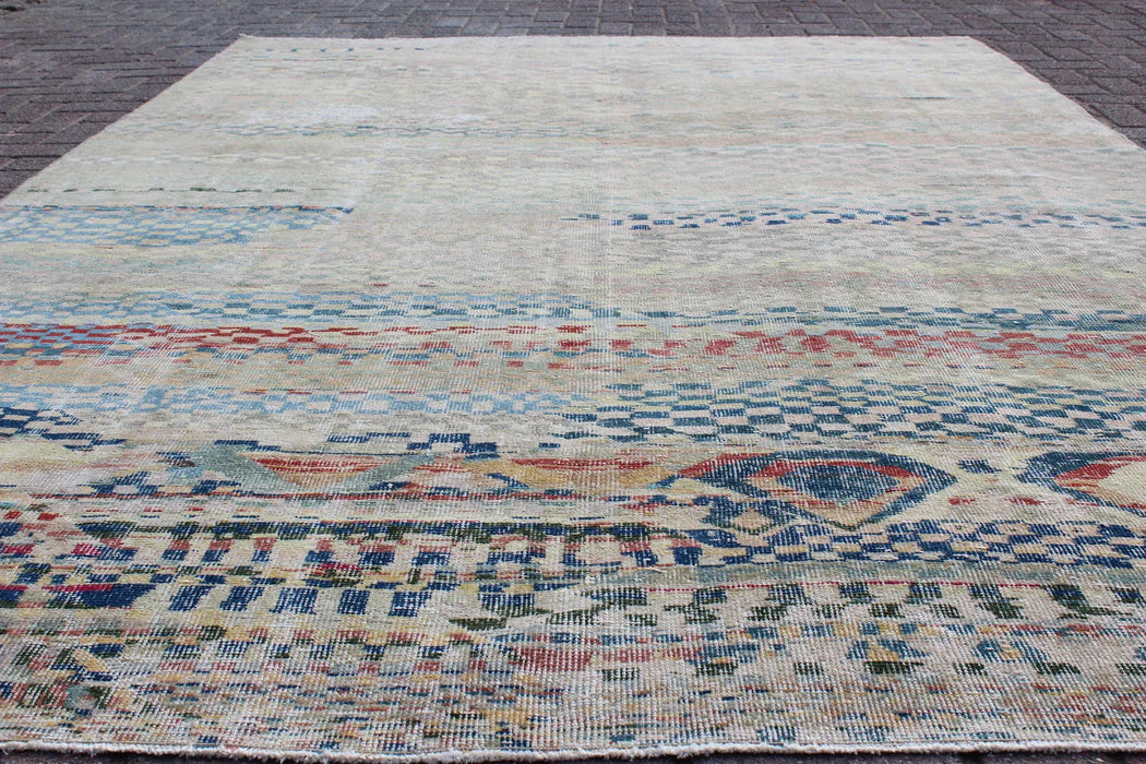 Vintage Hand Knotted Anatolian Area Rug 207 x 296 cm
