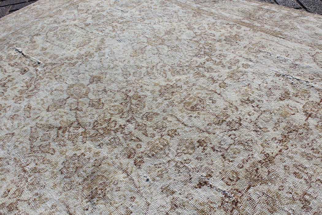 Vintage Hand Knotted Anatolian Area Rug 83x124 Inches