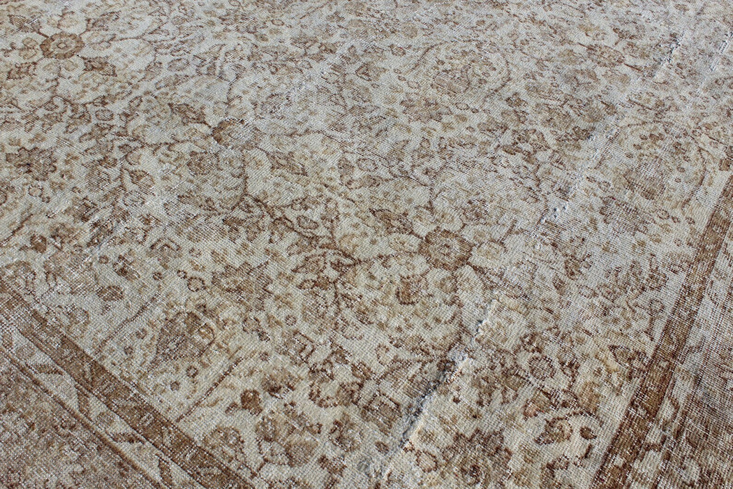 Vintage Hand Knotted Anatolian Area Rug 83x124 Inches
