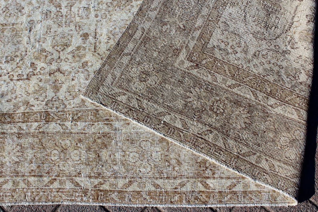 Vintage Hand Knotted Anatolian Area Rug 83x124 Inches