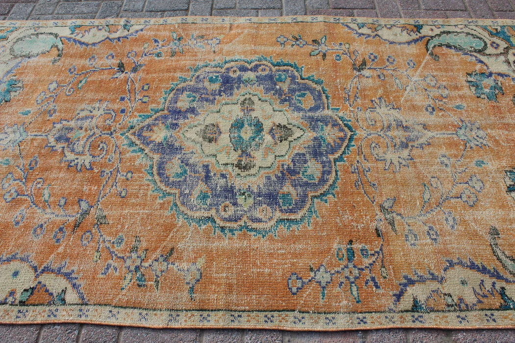 Tappeto runner anatolico vintage annodato a mano 130 x 240 cm