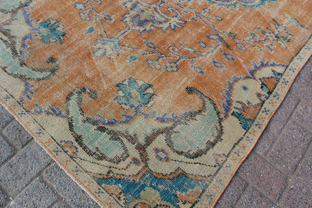 Tappeto runner anatolico vintage annodato a mano 130 x 240 cm