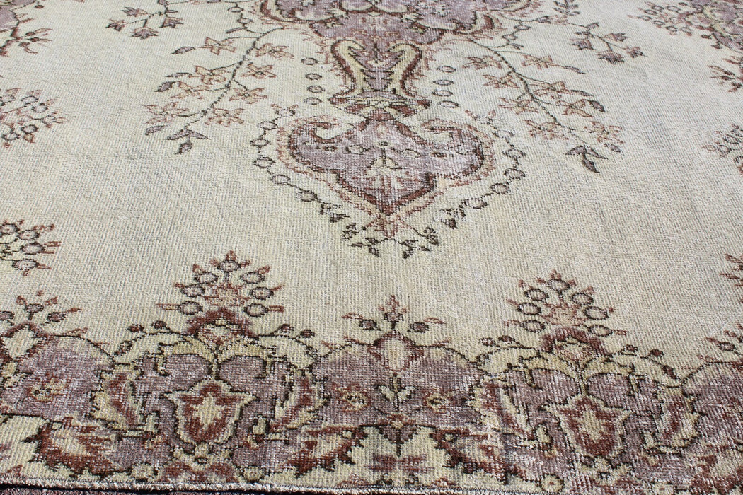 Vintage Hand Knotted Anatolian Runner Rug 167 x 269 cm