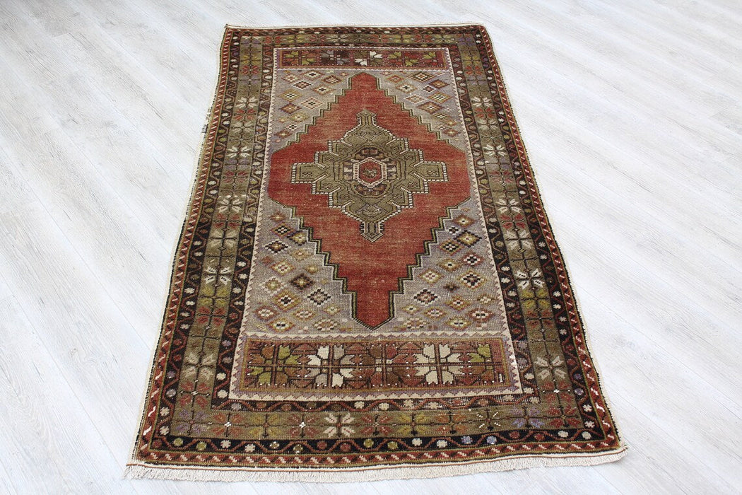 Vintage Hand-Knotted Rug Myra 103cm x 195cm