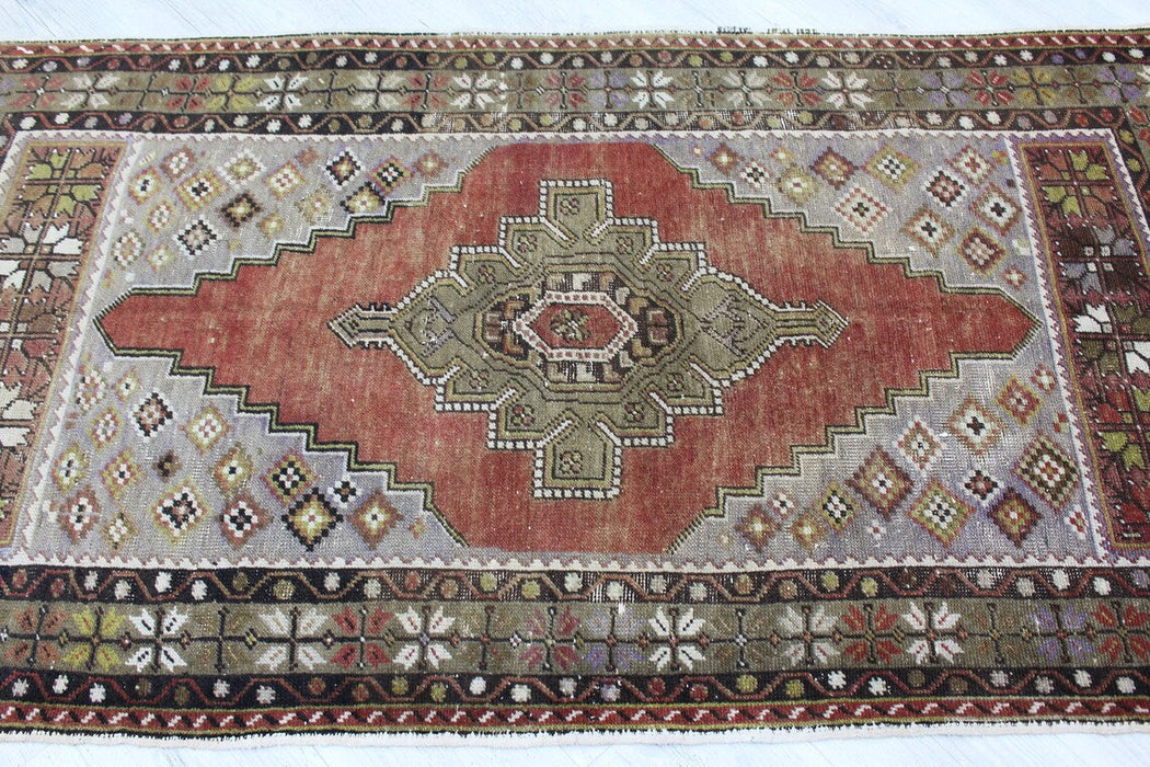Vintage Hand-Knotted Rug Myra 103cm x 195cm