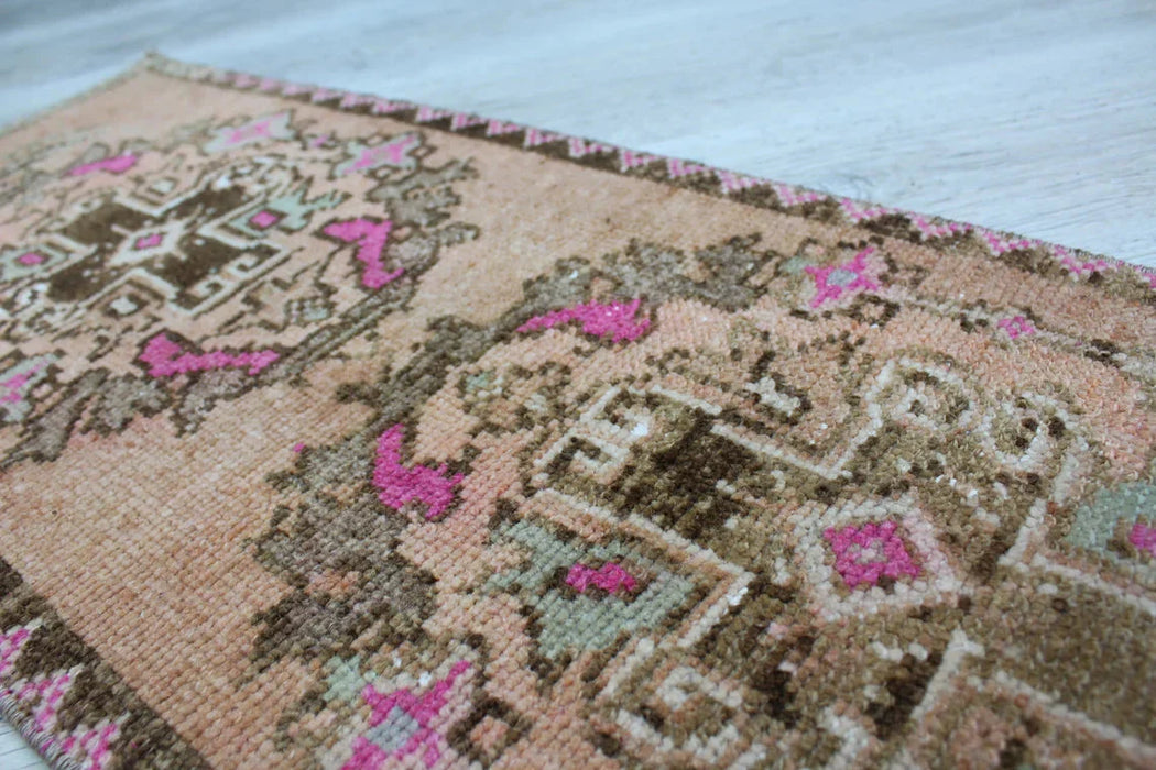 Vintage Hand-Knotted Turkish Mini Rug 38x97 cm