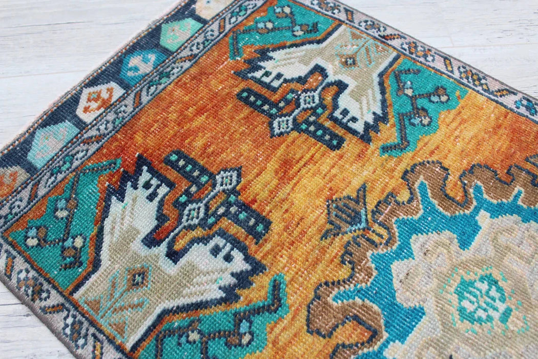 Vintage Hand-Knotted Turkish Mini Rug 50cm x 100cm