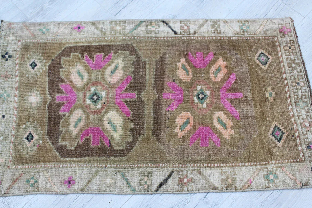 Vintage handgeknoopt Turks minikleed 56 cm x 97 cm