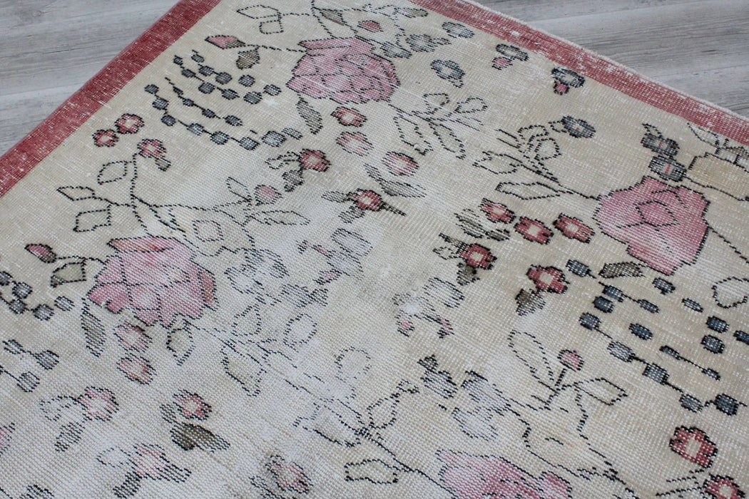 Vintage Hand-Knotted Turkish Rug 144x240 cm