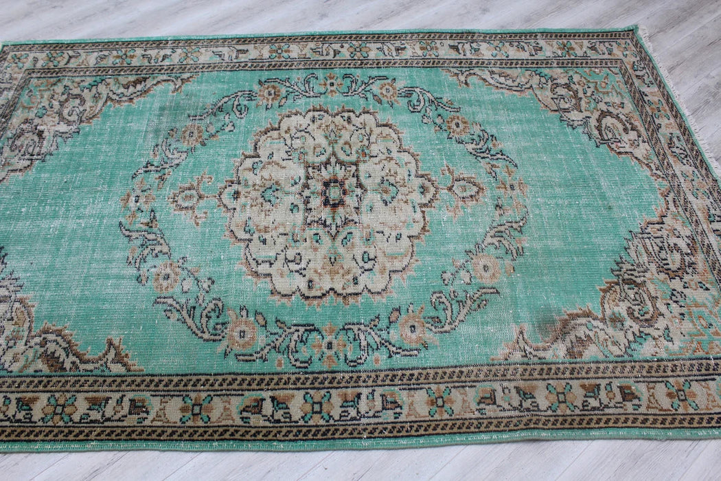 Vintage käsinsolmittu turkkilainen matto 168x257 cm Ainutlaatuinen muotoilu