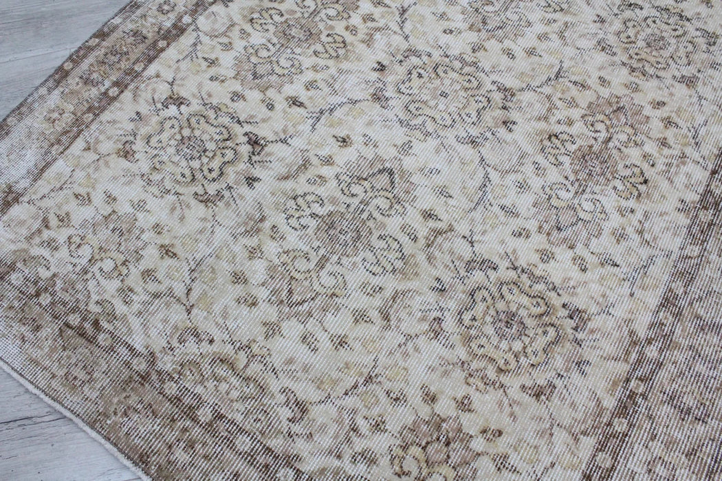 Vintage Hand-Knotted Turkish Rug 208cm x 122cm