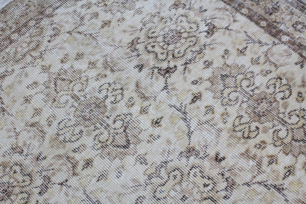 Vintage Hand-Knotted Turkish Rug 208cm x 122cm