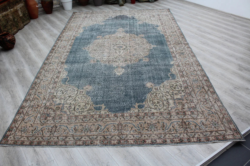 Vintage käsinsolmittu turkkilainen matto 210cm x 350cm