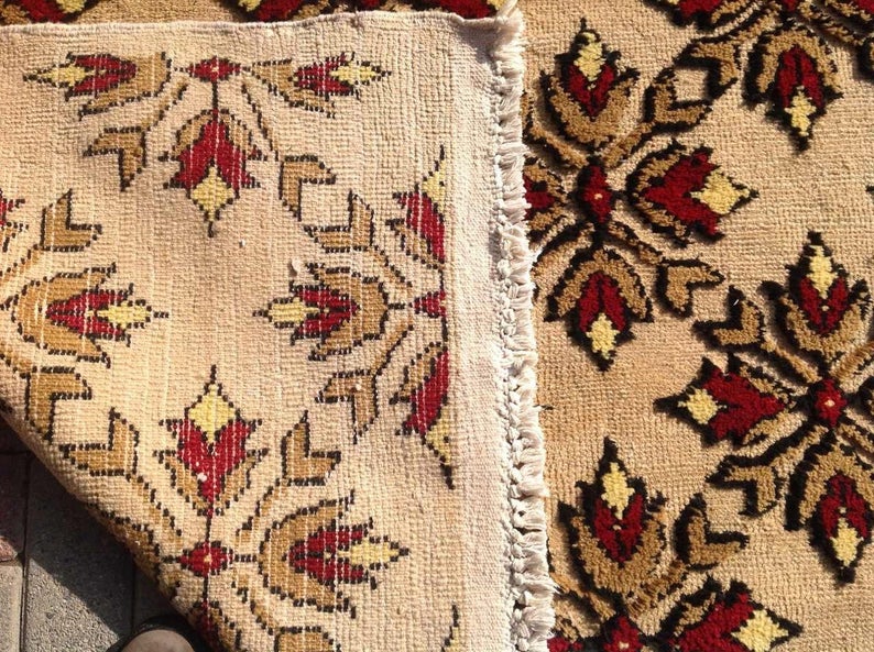 Vintage Hand Knotted Turkish Rug 264cm x 147cm #019