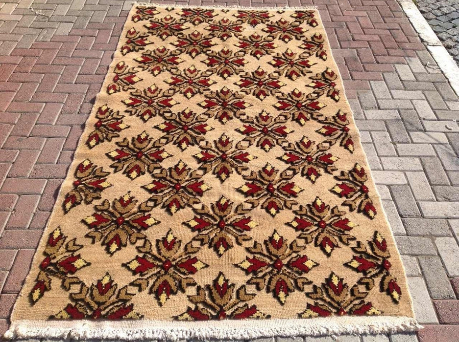 Vintage Hand Knotted Turkish Rug 264cm x 147cm #019