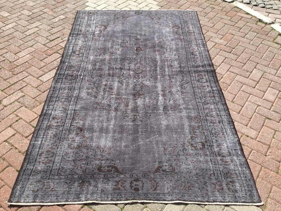 Vintage Hand Knotted Turkish Rug 268cm x 156cm 1960s