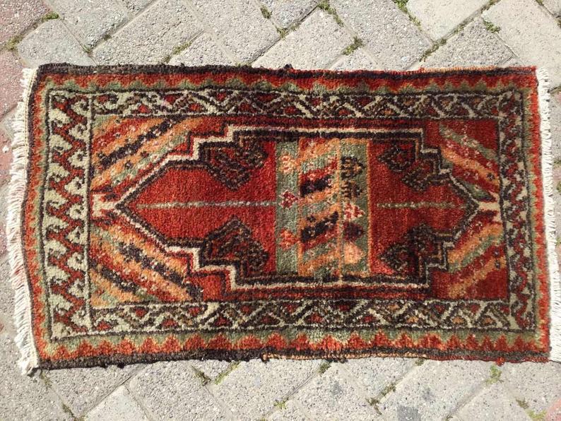Vintage Hand Knotted Turkish Rug 92cm x 52cm