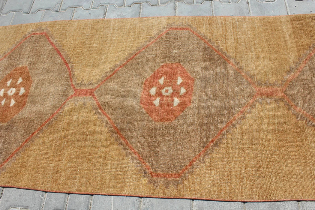 Vintage käsinsolmittu turkkilainen juoksumatto 375cm x 92cm