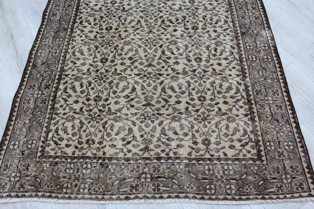 Vintage Hand-Knotted Turkish Wool Rug 117cm x 205cm