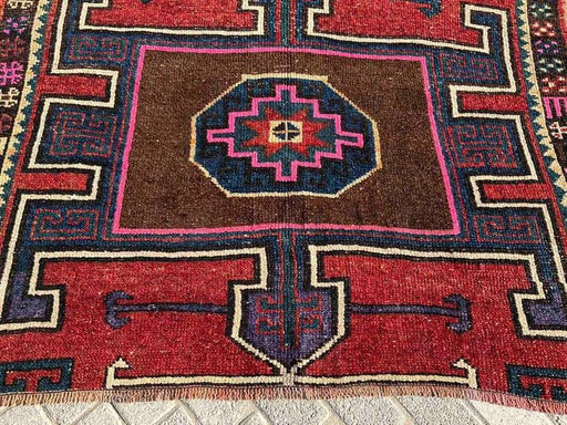 Vintage Hand Knotted Turkish Wool Rug 254 x 149 cm