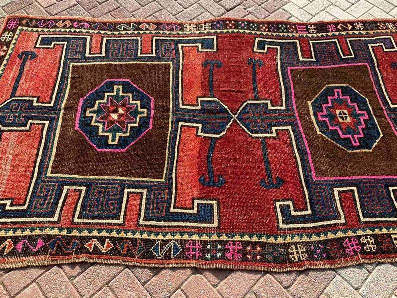 Vintage Hand Knotted Turkish Wool Rug 254 x 149 cm